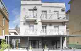Hotel Laura Miramare di Rimini - hotel economico per Famiglie Miramare di Rimini